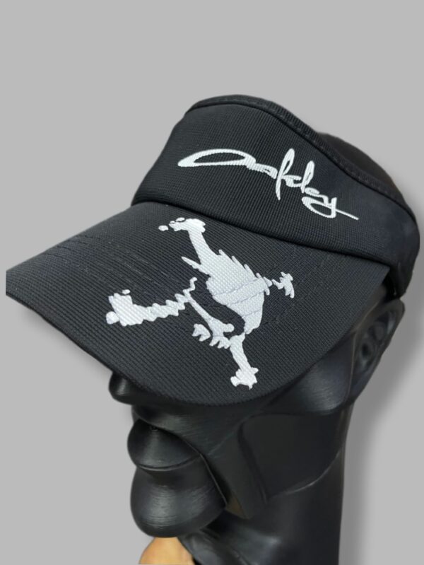 boné viseira oakley skull preto